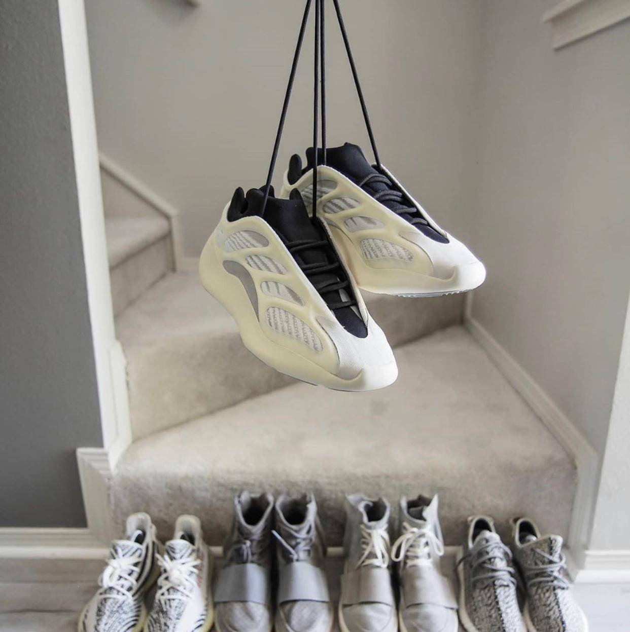 ADIDAS YZY AZAEL MEN'S SPORTS SHOES