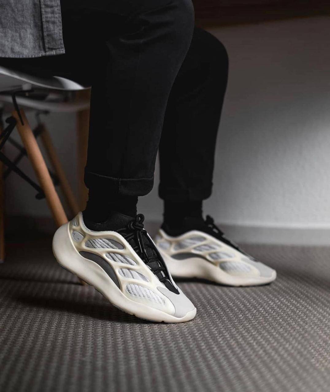 ADIDAS YZY AZAEL MEN'S SPORTS SHOES