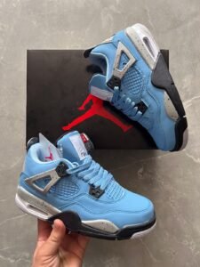 Jrdn Sneaker Rtro 4 University Blue On Sale