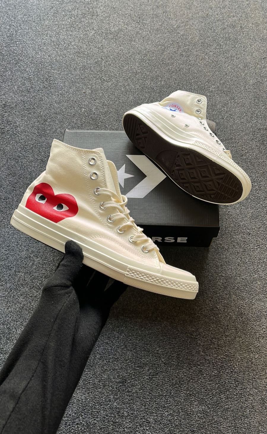 Chuck Taylor Hidden Heart Sneakers