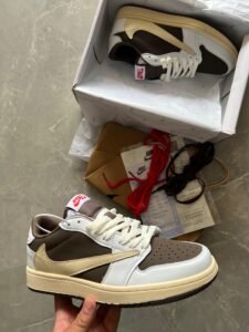 Cut Low Travis Scott UA Quality 4 Colors