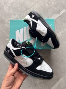 Imported Sb Dunk Panda Pigeon Sneakers
