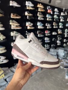 Retro Elephant Sneakers 3 Colors