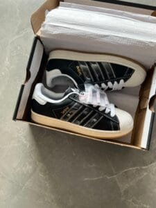 Men's Superstar Og Sneakers - 2 Color Options