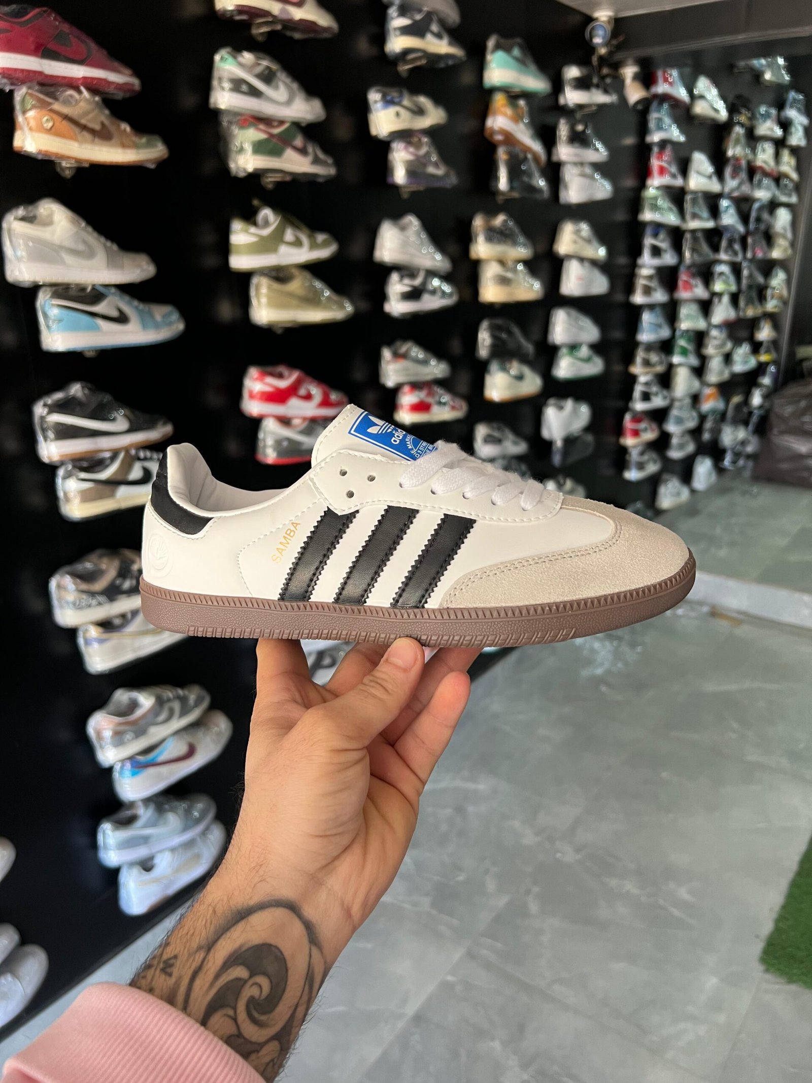 Samba Men's Sports Shoes