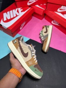 Low Vodoo Sneakers For Boys Limited Stock