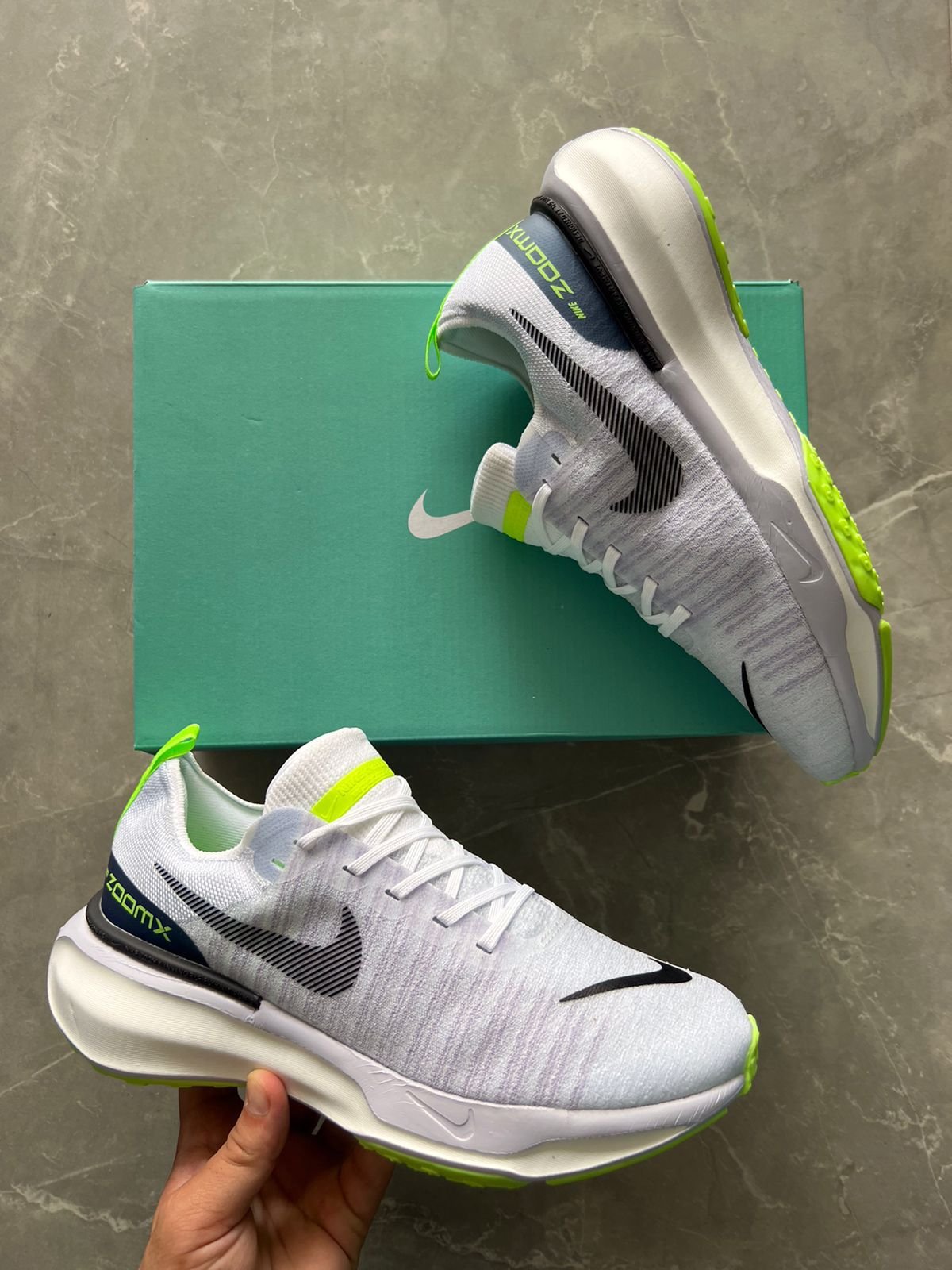 Invincible Run 3 Sneakers 4 Colors