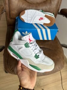 Retro 4 Pine Green Sneakers For Boys