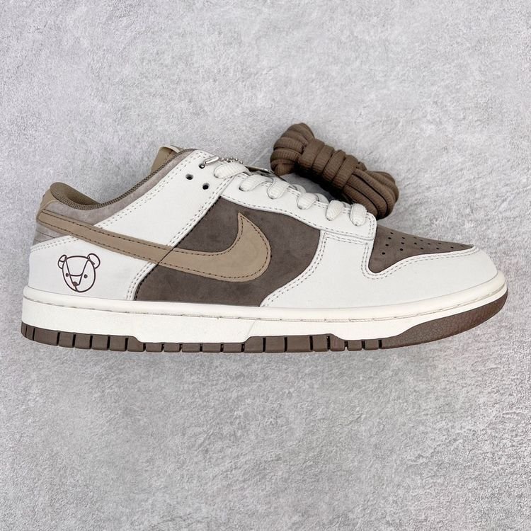 SB Dunk Low Elite Sneakers In Stock