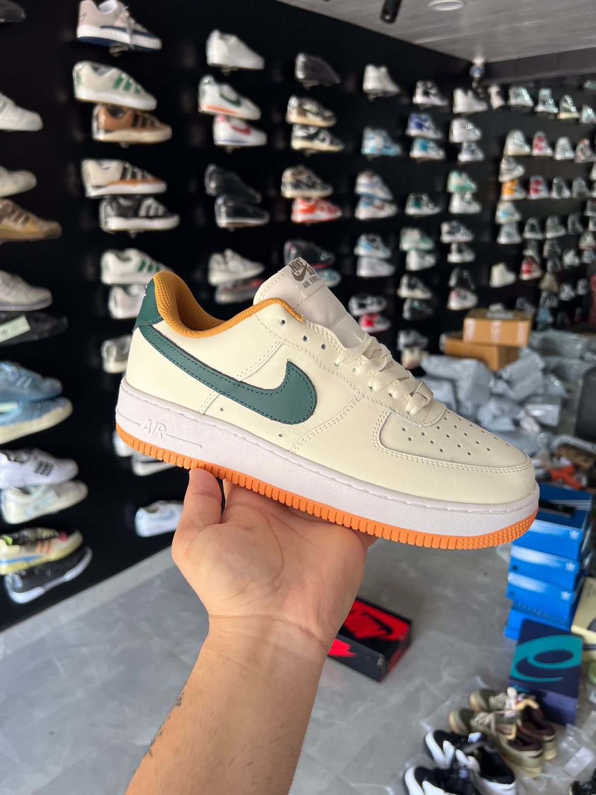 Airforce One Beige Green Sneakers