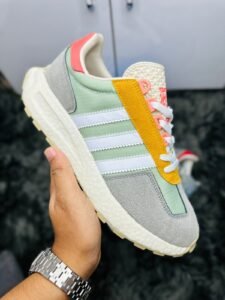 Retropy E5 Sneakers 8 Color Options