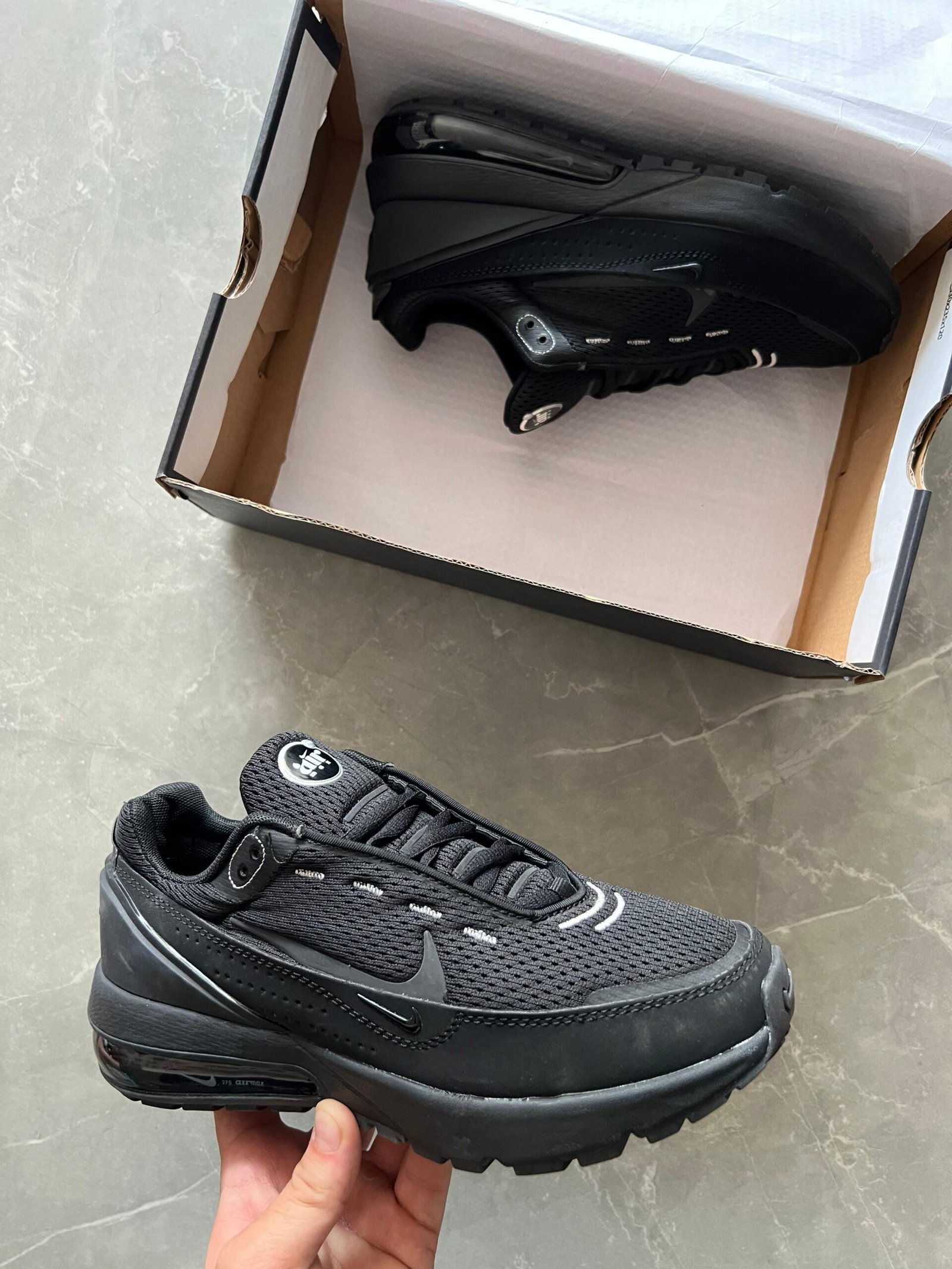 Airmax Pulse Sneaker For Boys 4 Colors