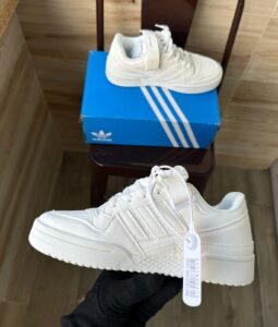 Forum 84 Low Ankle Tripple White Shoes