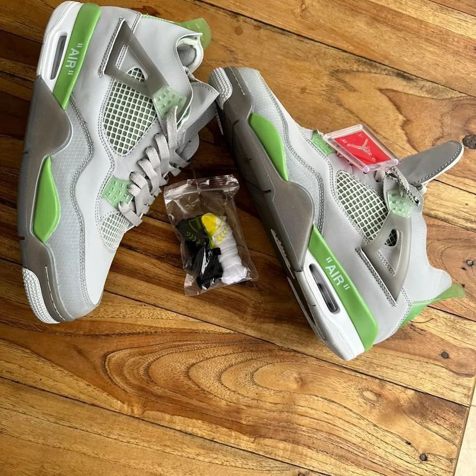 Off White Bean Green Retro 4 Sneakers