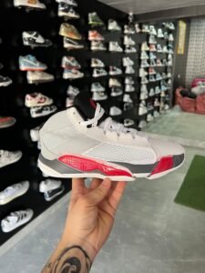 Retro 38 Sneakers For Boys 3 Color