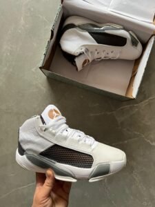 Retro 38 Sneakers For Boys 3 Color