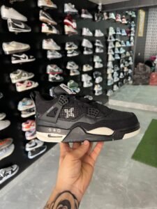 Retro 4 Lv Sneakers For Boys 4 Colors