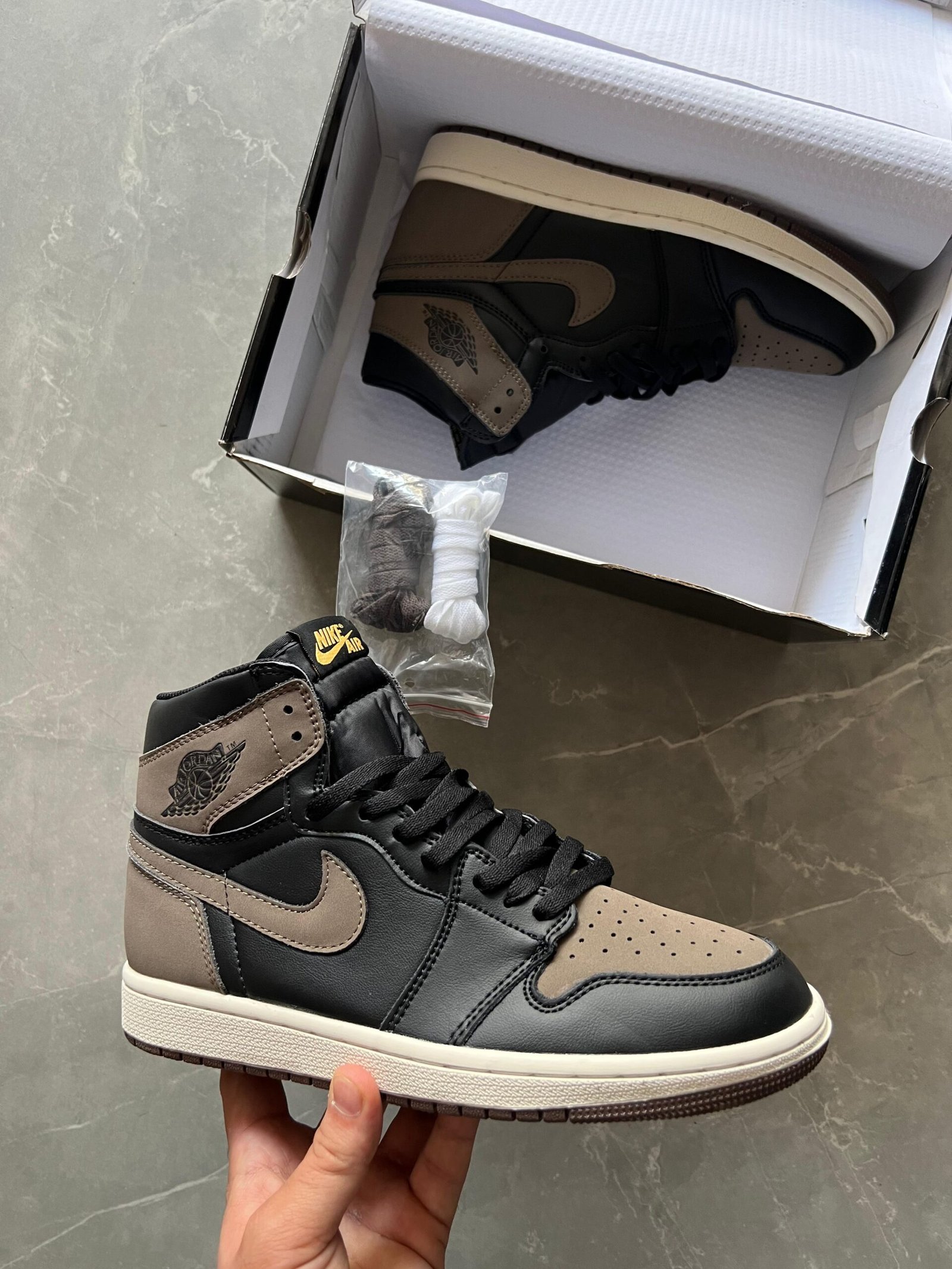 Retro One High Palomino Sneakers For Boys (2) Retro One High Palomino Sneakers For Boys