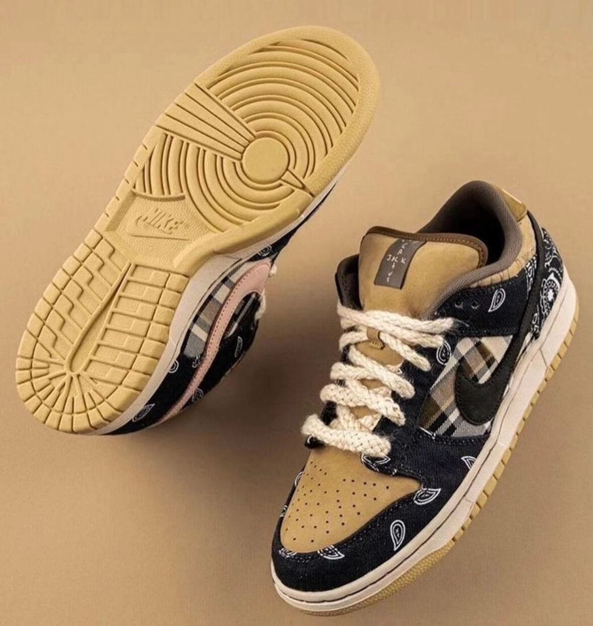 SB Dunk Travis Scott Street Shoes SB Dunk Travis Scott Street Shoes