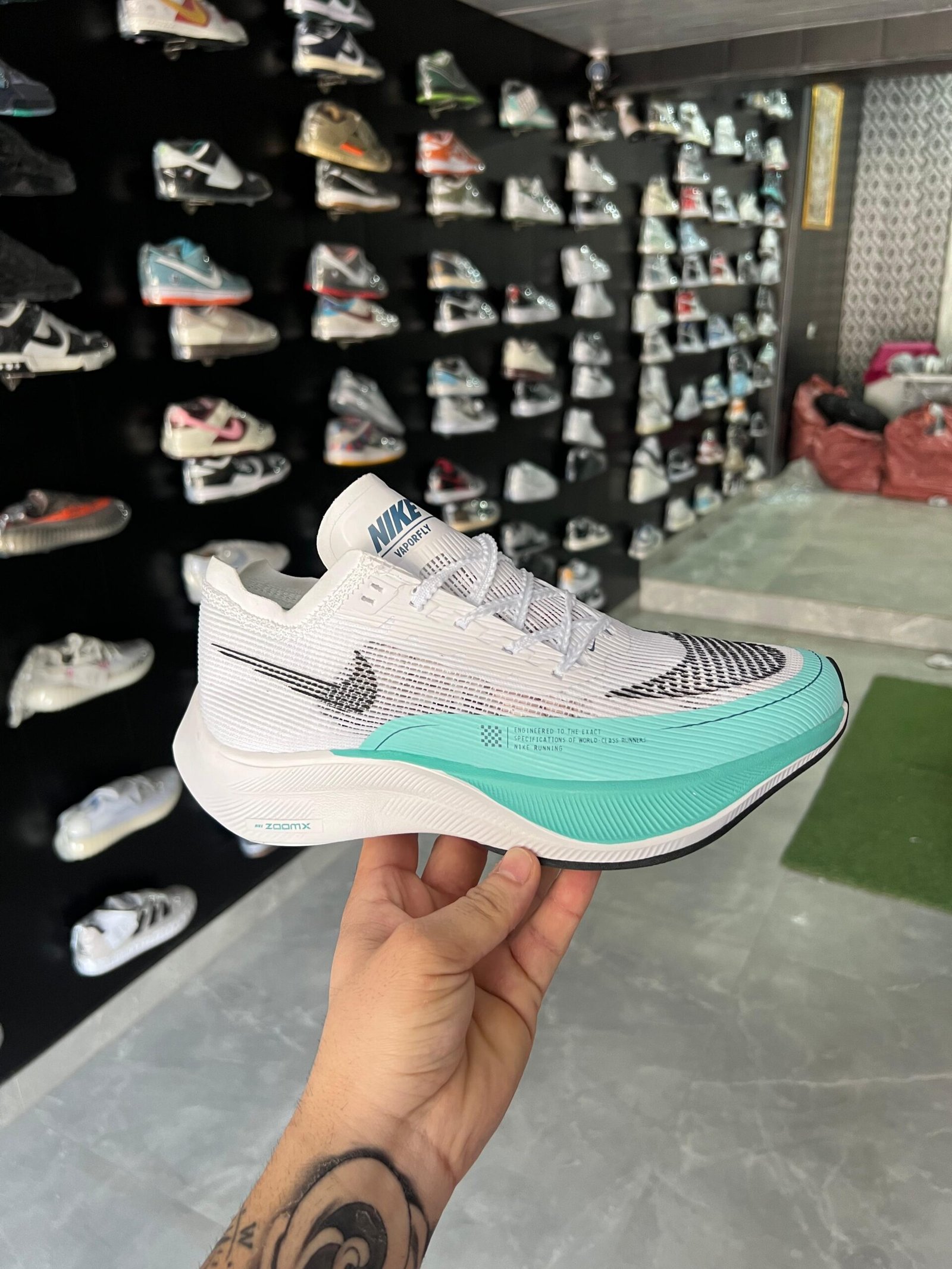 Vapourfly Next Zoom Sneakers 4 Colors (3) Vapourfly Next Zoom Sneakers 4 Colors