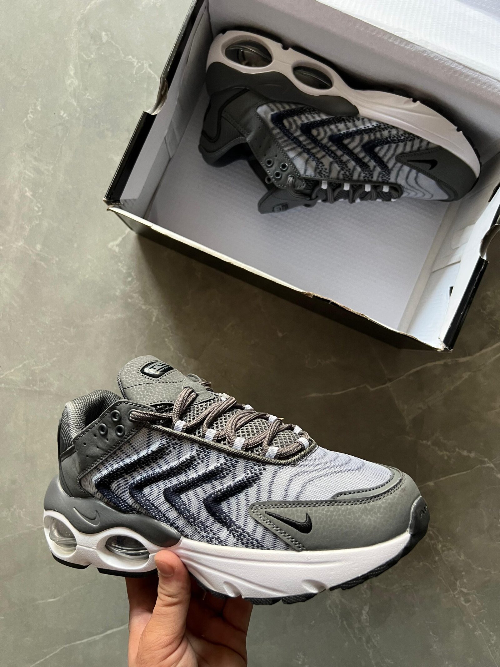 Airmax Tw One Racer Shoes 4 Colors