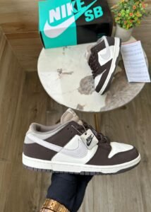 SB Dunk X Otomo Brown Chocolate Sneakers