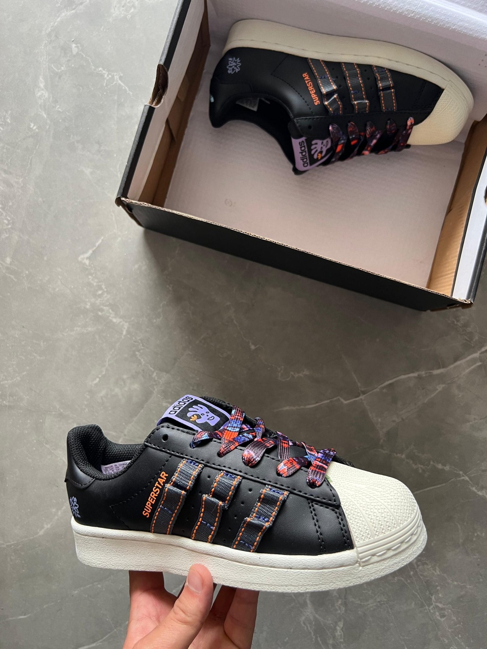 Superstar Originals Leather Sneakers 2 Colors