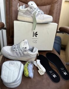 Forum Bad Bunny Cloud White Unisex