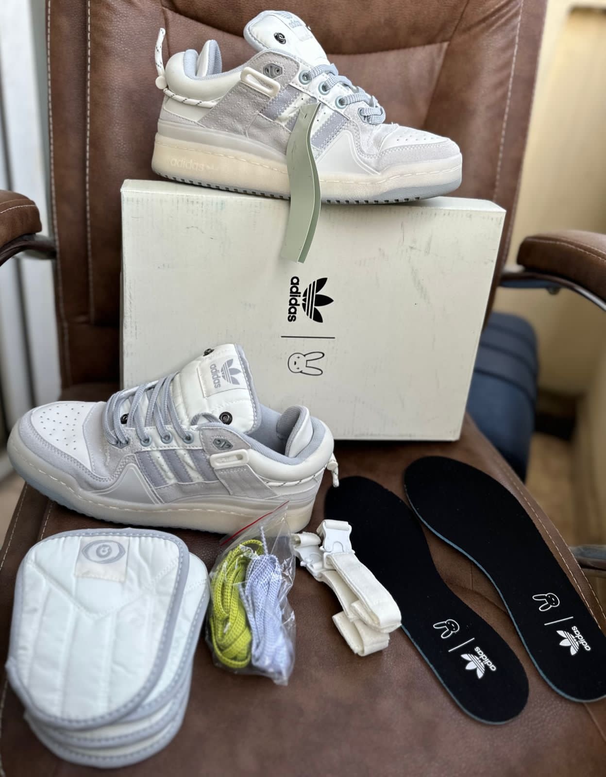 Forum Bad Bunny Cloud White Unisex (2) Forum Bad Bunny Cloud White Unisex