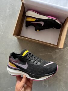 Invincible Run 3 Sneaker For Girls 2 Colors