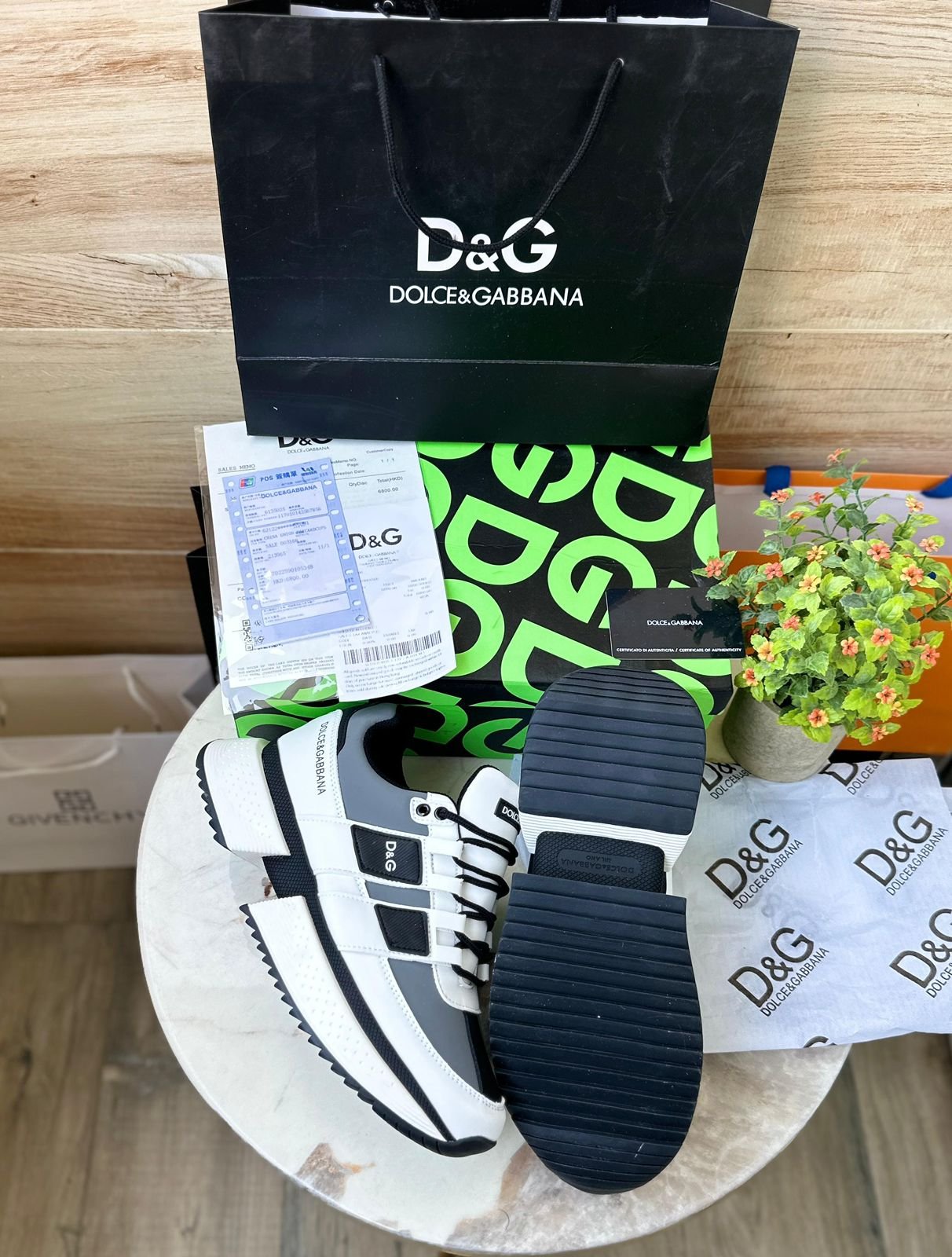 Luxury Men's Designer Sneakers For Boys (4) Luxury Men's Designer Sneakers For Boys