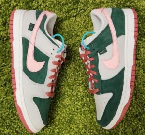 SB Dunk All Petals United Sneaker For Boys