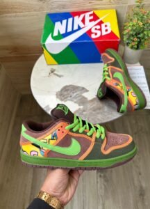 SB Dunk De La Soul Sneaker For Boys