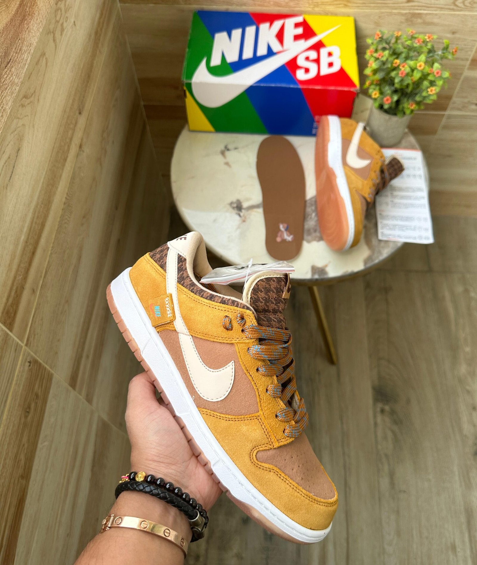 SB Dunks Low Teddy Bear Sneakers