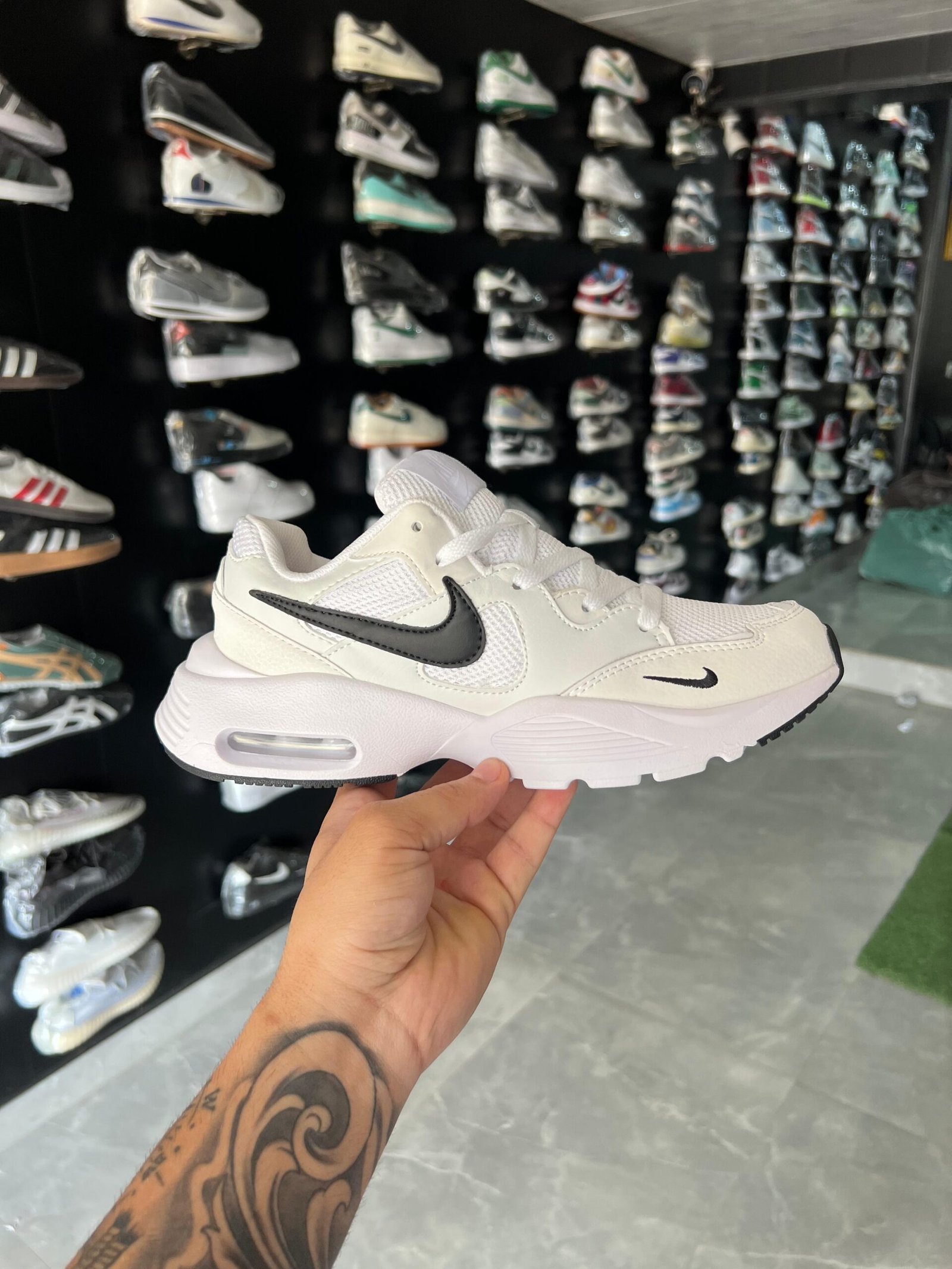 Airmax Fusion Sneakers On Sale 5 Colors (6) Airmax Fusion Sneakers On Sale 5 Colors