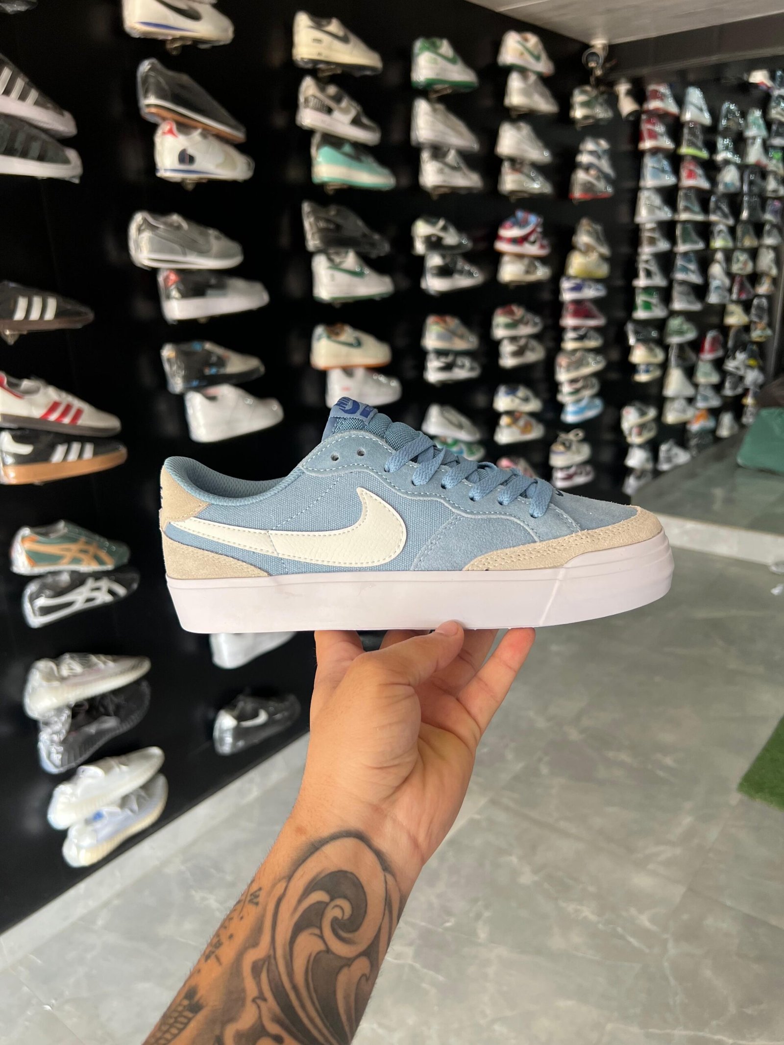 Blazer SB Sneakers For Boys 4 Colors