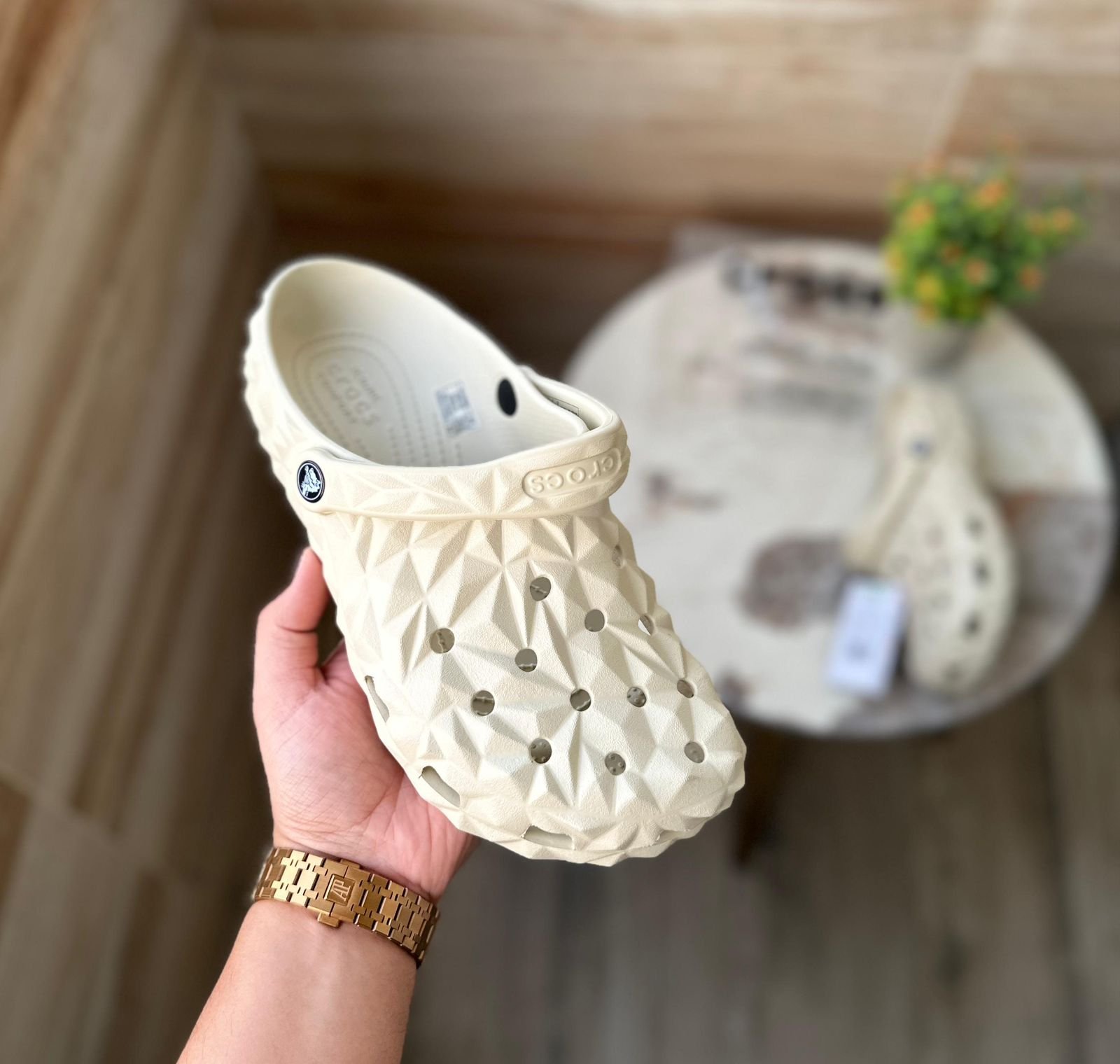 Off Grid Clogs Showroom Quality Guaranteed (3) Off Grid Clogs Showroom Quality Guaranteed