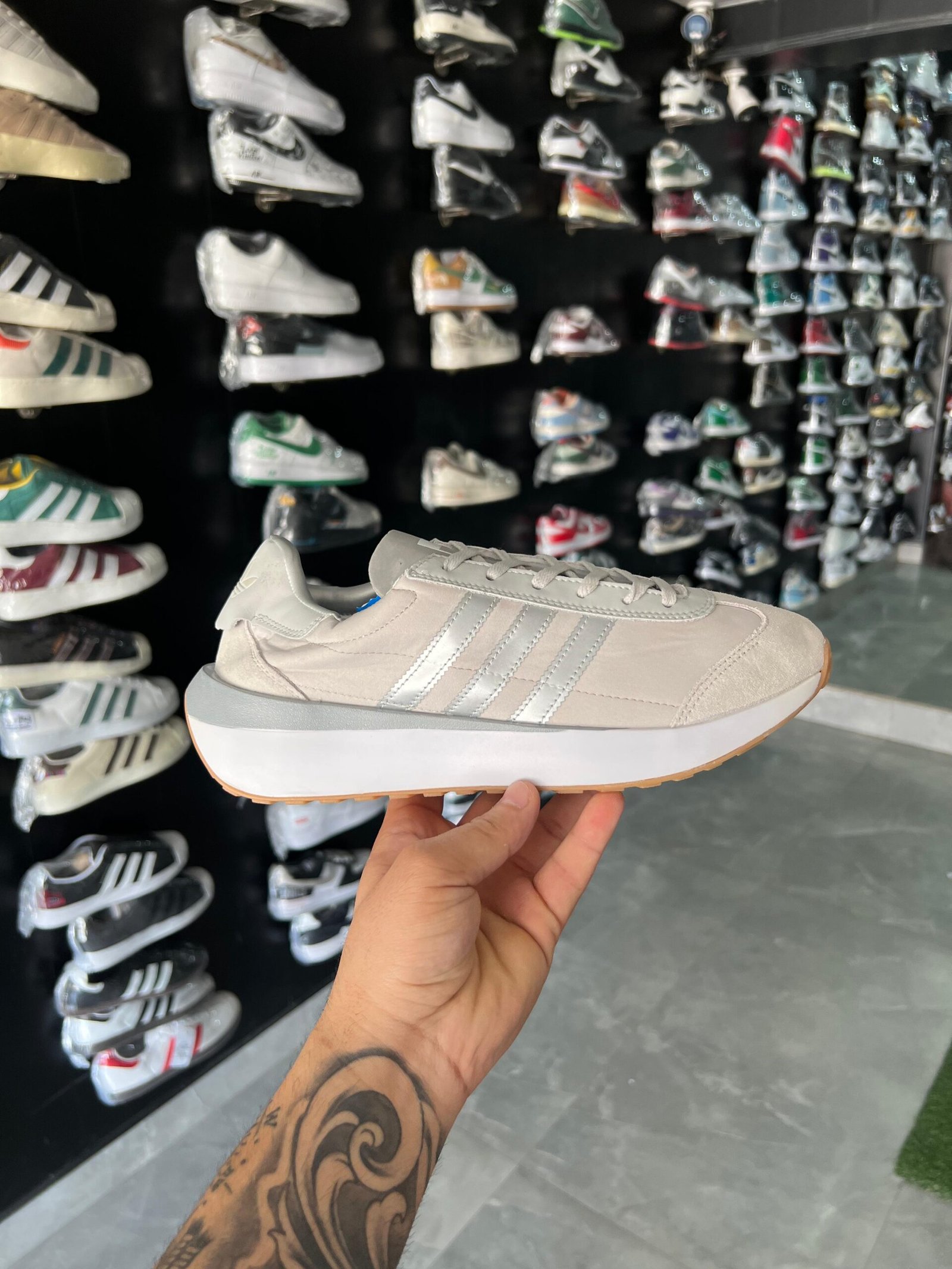 Clx Jogger 2023 Sneakers For Boys 5 Colors (10) Clx Jogger 2023 Sneakers For Boys 5 Colors