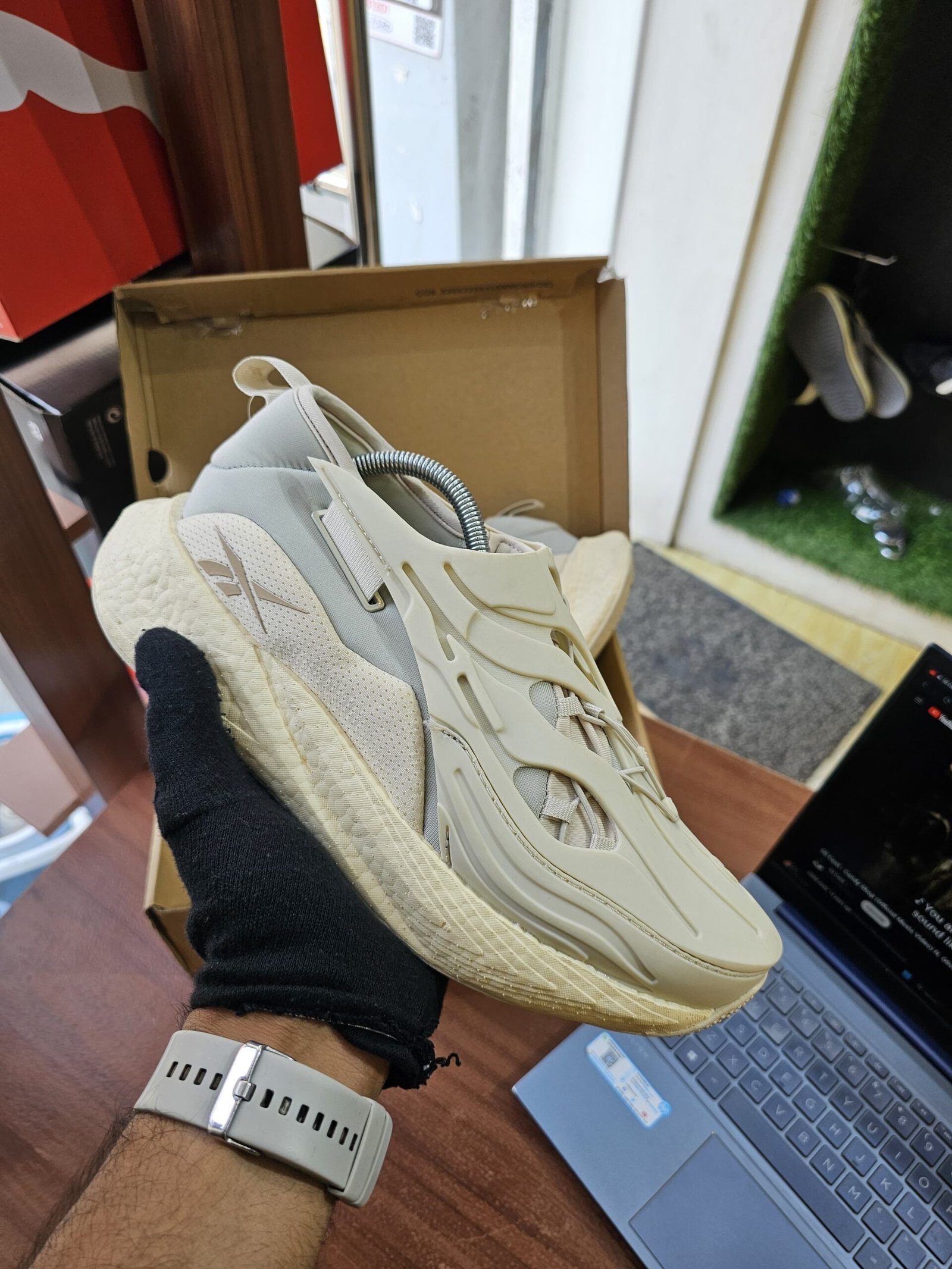 Floatride X Argus Beige Sneakers For Boys (1) Floatride X Argus Beige Sneakers For Boys