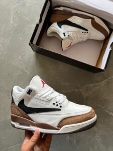 Retro 3 Travis Scott Sneakers Limited Stock