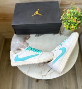 Travis Scott Tiffany Cream Sneakers On Sale