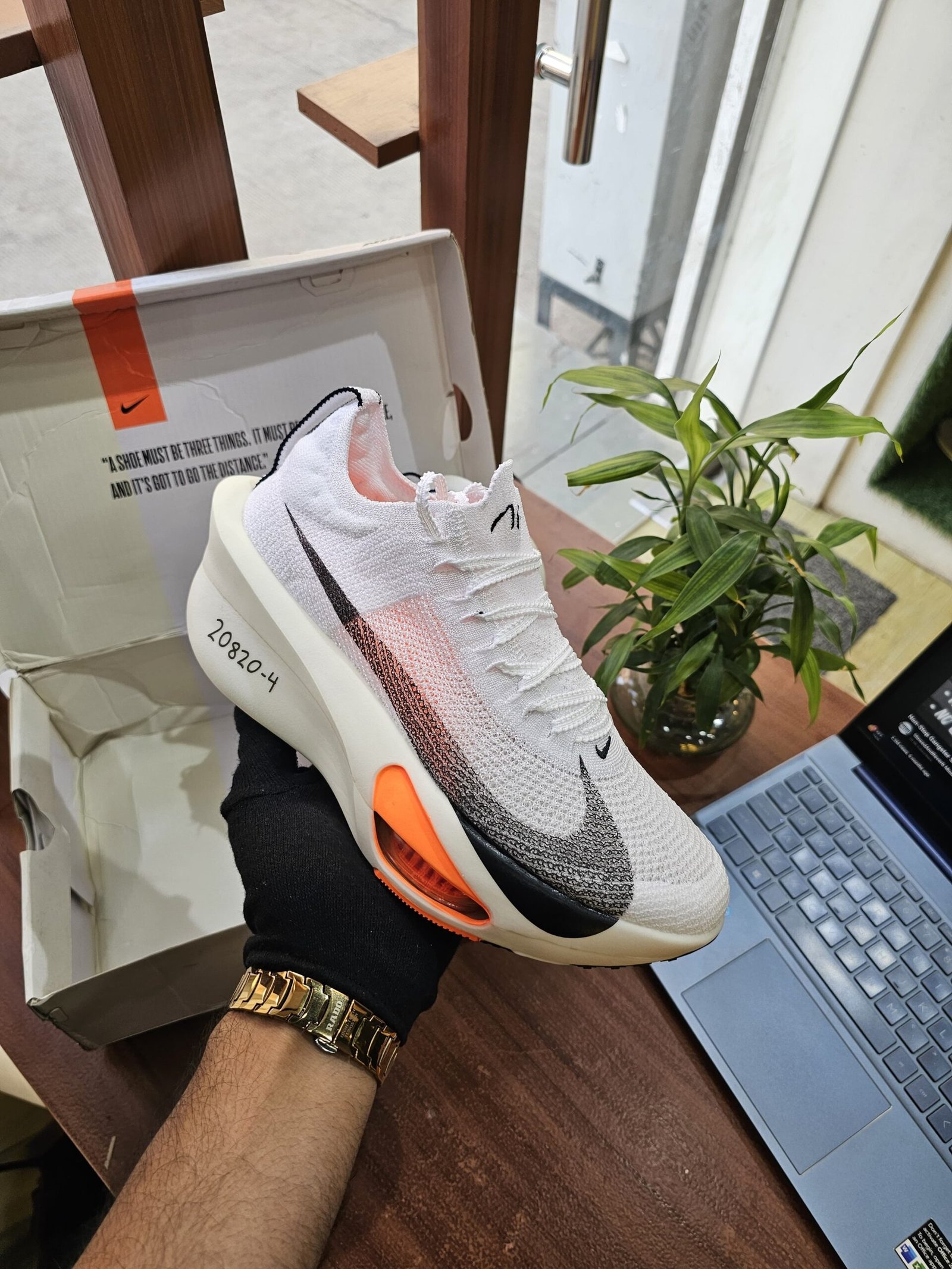 Zoom Alpha Fly 3 White Sneakers On Sale (1) Zoom Alpha Fly 3 White Sneakers On Sale