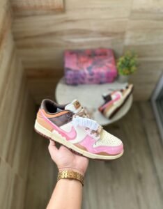 SB Dunk Dunkin Donut Sneakers Limited Stock