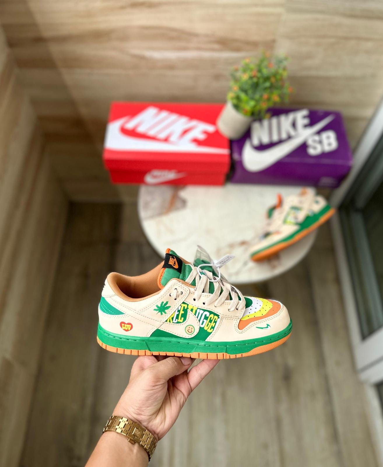 SB Dunk Stussy Luv Free Hugs Shoes