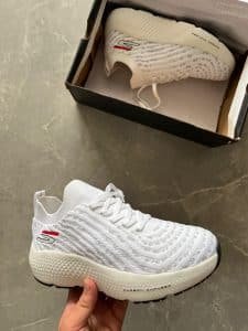 Hyper Burst Ice Sneakers For Boys 2 Colors