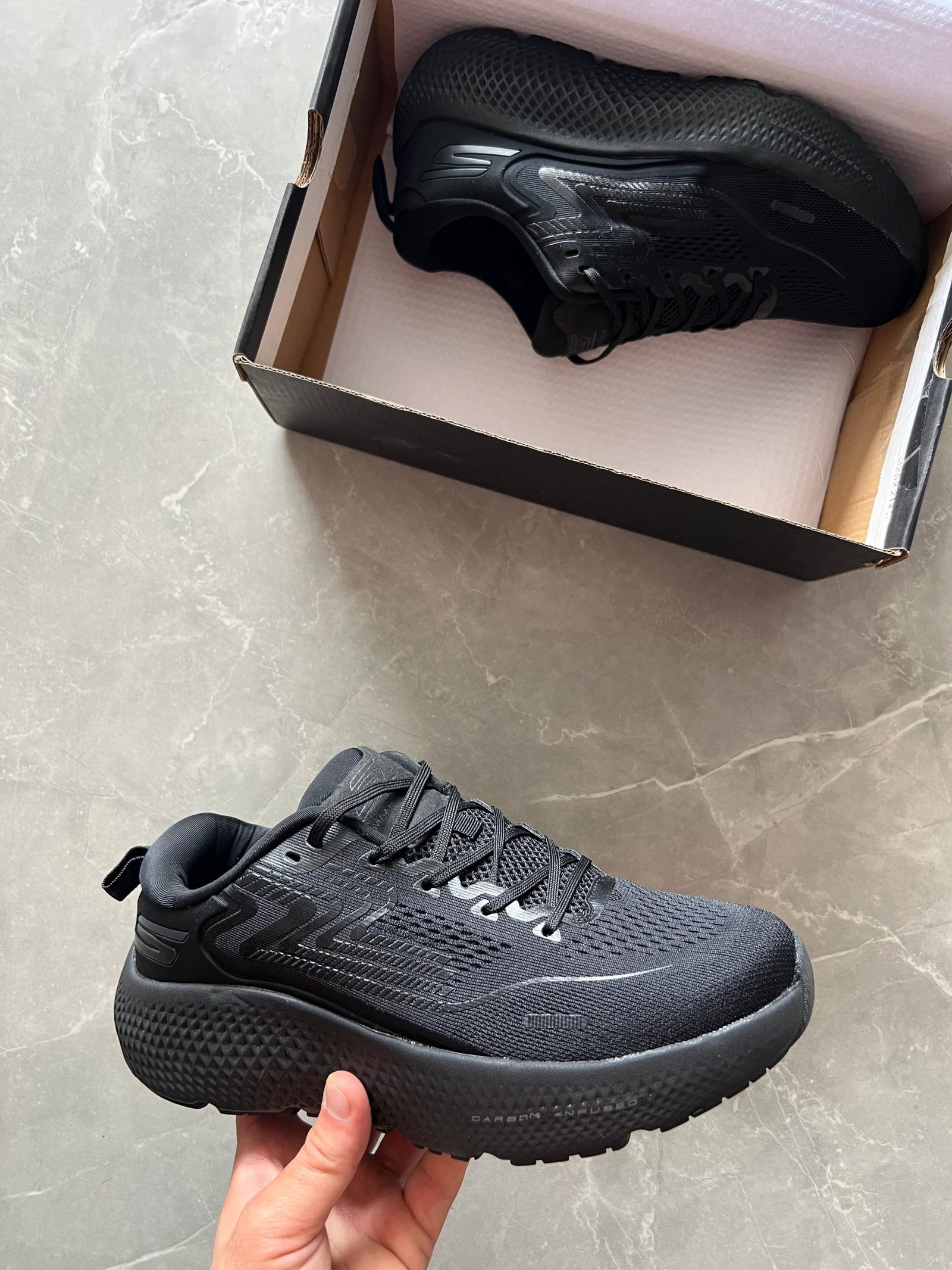 Hyperburst Carbon infused Sneakers (1) Hyperburst Carbon infused Sneakers