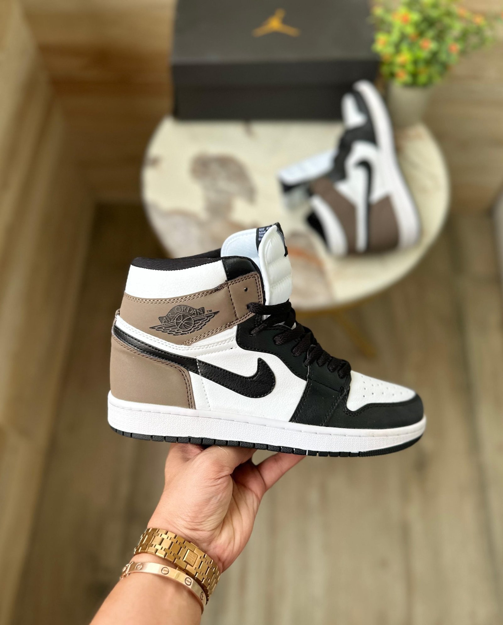 Retro 1 Mocha Mid Sneakers On Sale