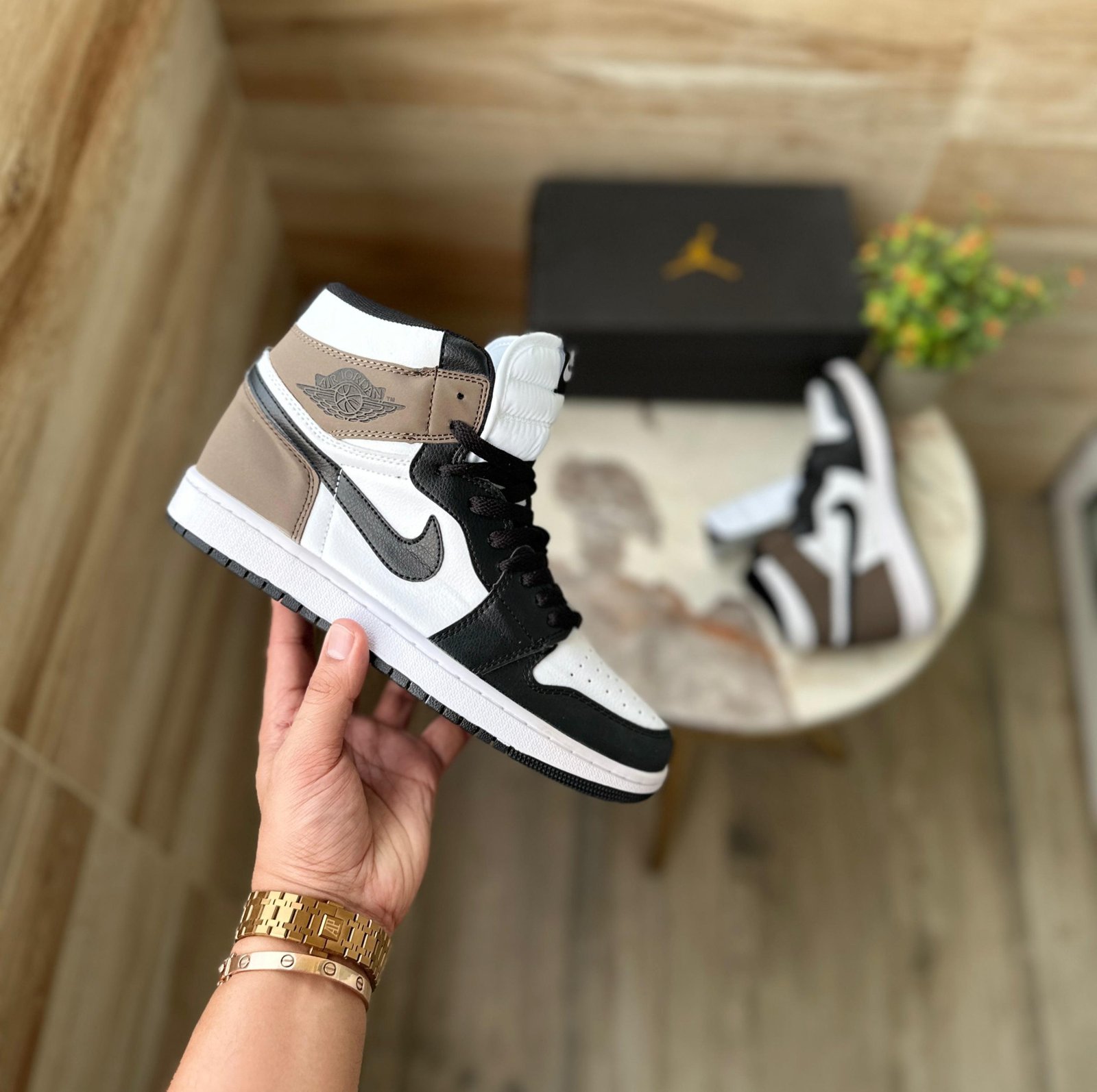 Retro 1 Mocha Mid Sneakers On Sale