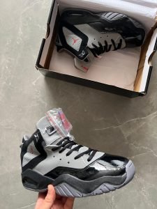 B Loyal Sneakers First Copy 3 Colors