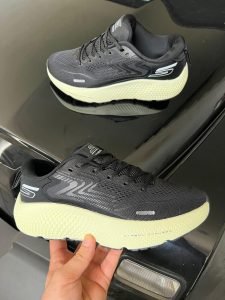 Hyperburst Carbon Unisex Sneakers On Sale